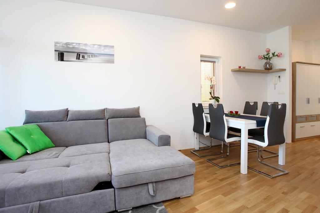 San Simon Sea View Apartment Ll Izola Luaran gambar