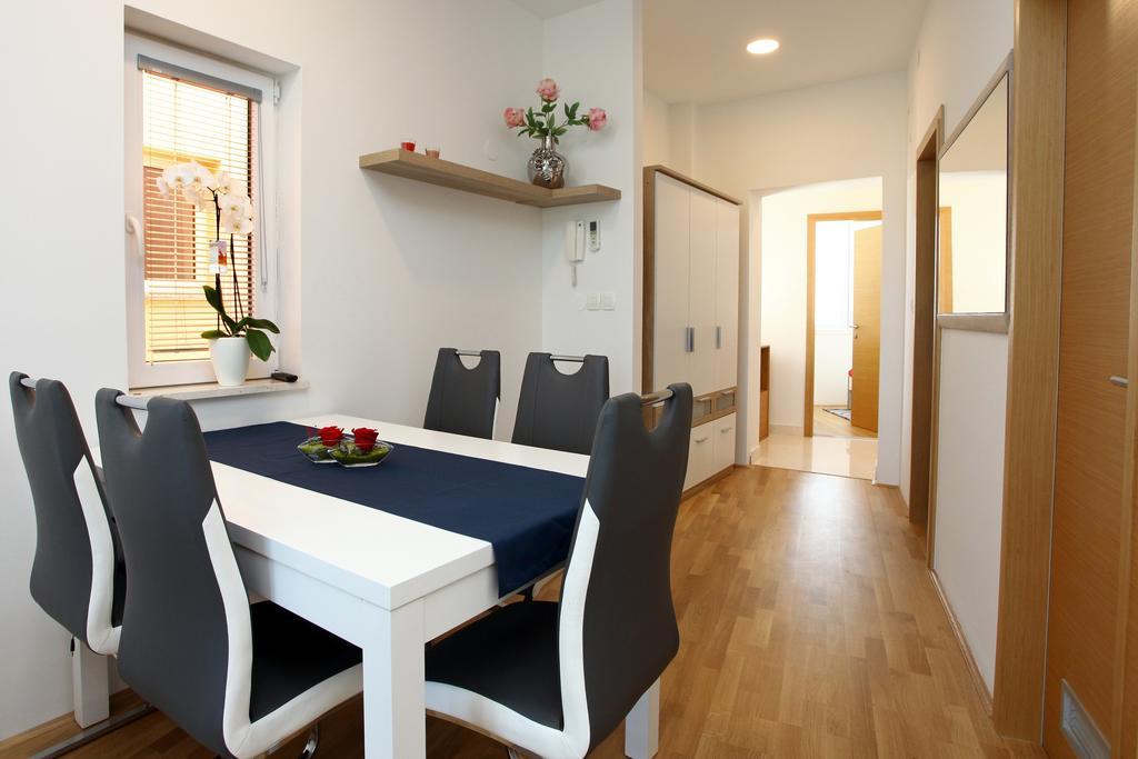 San Simon Sea View Apartment Ll Izola Luaran gambar